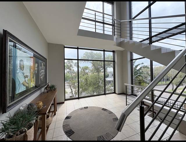 590M² OFFICE FOR SALE IN MIDRIDGE PARK